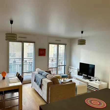 2 Pieces 57m2 Terrasse Sur Cour Proche Paris Porte Maillot Apartment *
