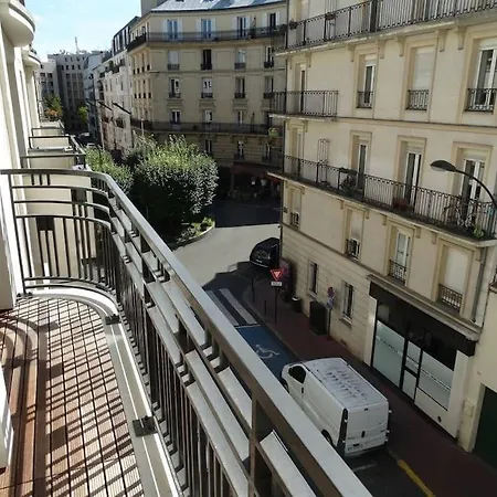2 Pieces 57m2 Terrasse Sur Cour Proche Paris Porte Maillot Apartment Levallois-Perret